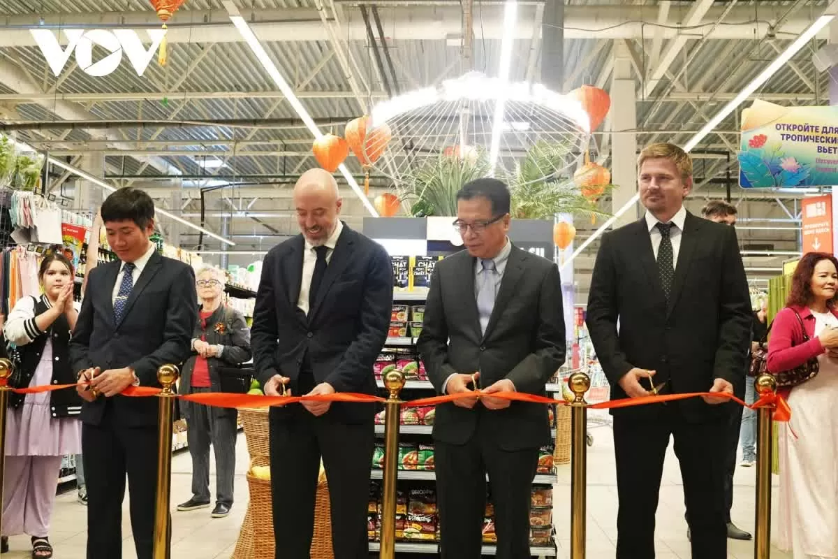'Góc Việt Nam' chính thức lên kệ chuỗi siêu thị lớn nhất tại Nga